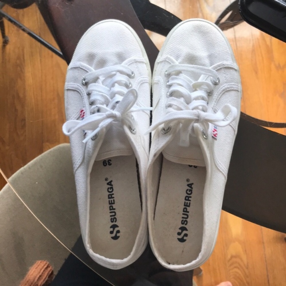 Slip on platform sneakers